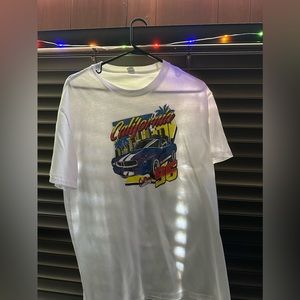 Men’s California Car Graphic Shirt Size Large